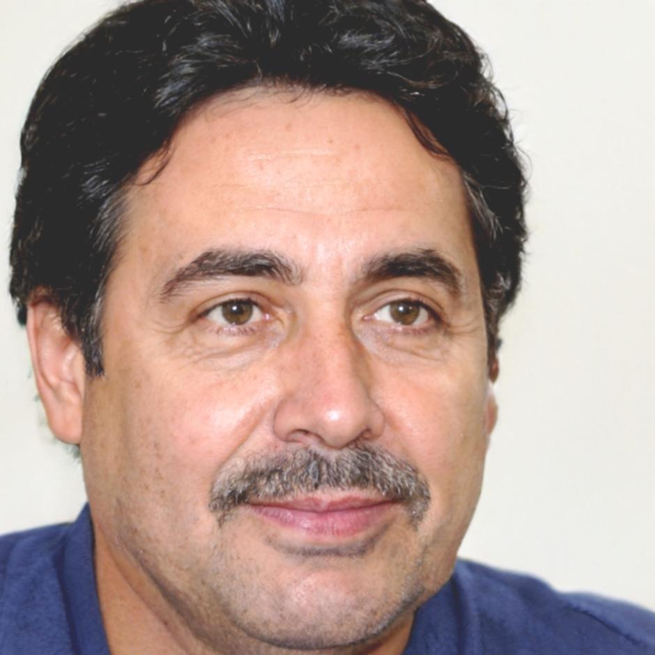 Carlos Mendoza